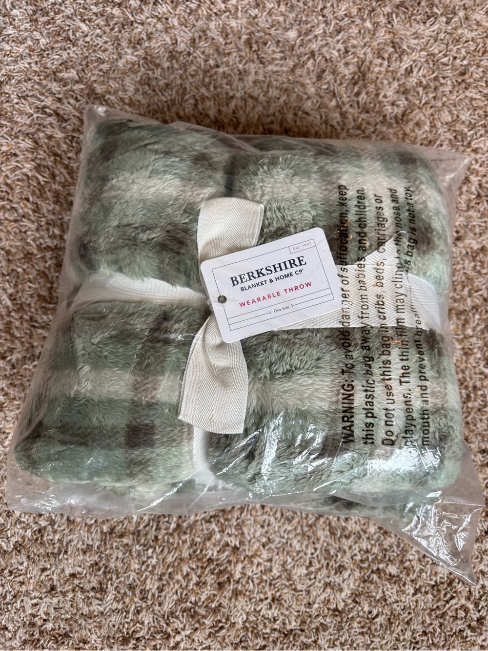 Berkshire wearable throw